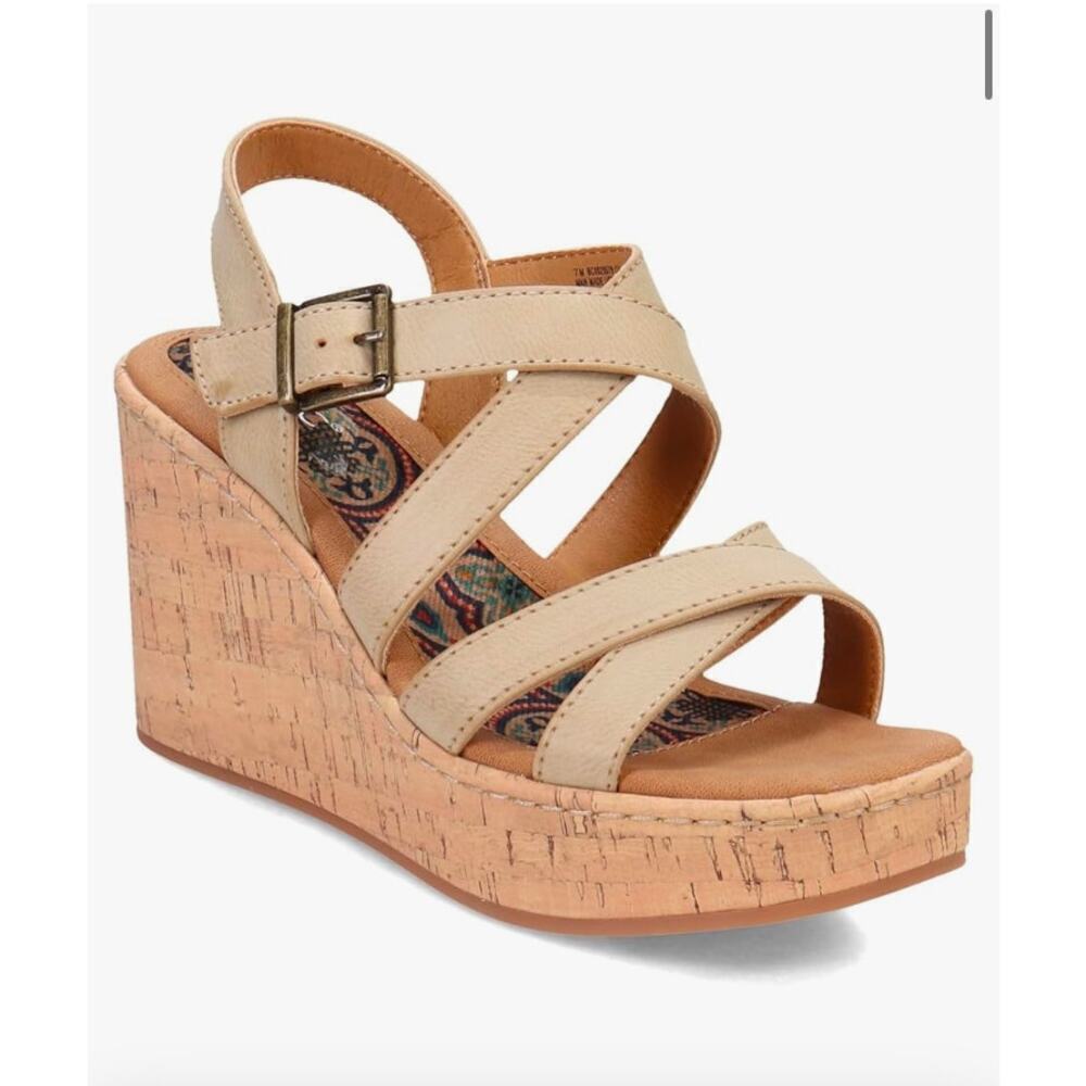 B.O.C Chiana Sandal in Cream Size 11